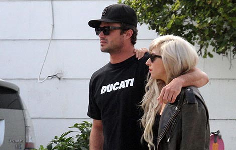 Lady Gaga splits from Taylor Kinney