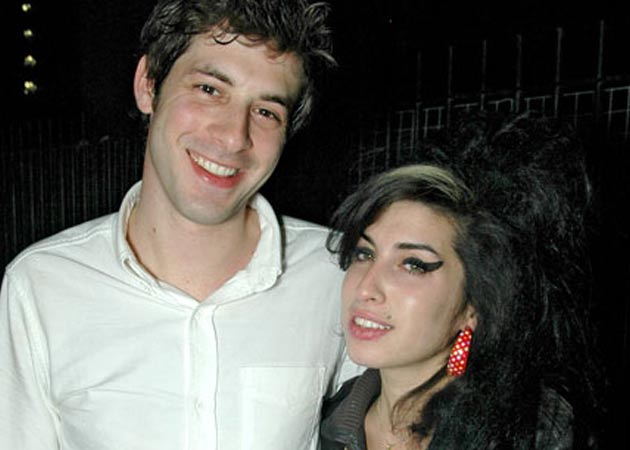 Mark Ronson denies Amy Winehouse, Adele comment