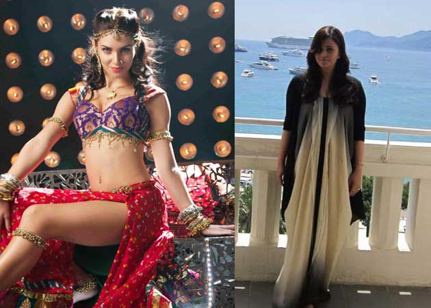 Aishwarya defines Bollywood: British model Scarlett