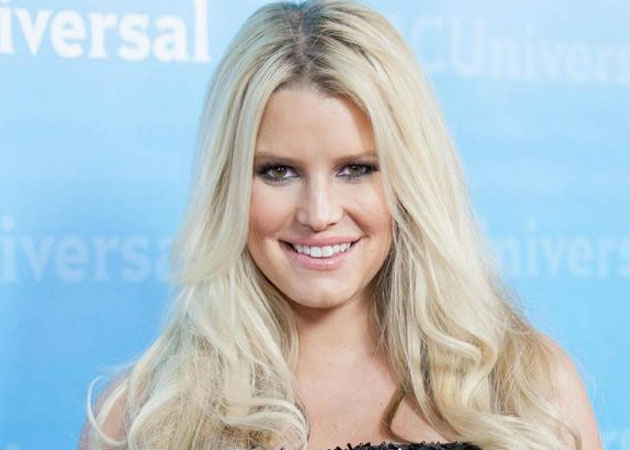 Jessica Simpson on New Music & Daughter Maxwell's Showbiz Dreams (Exclusive)