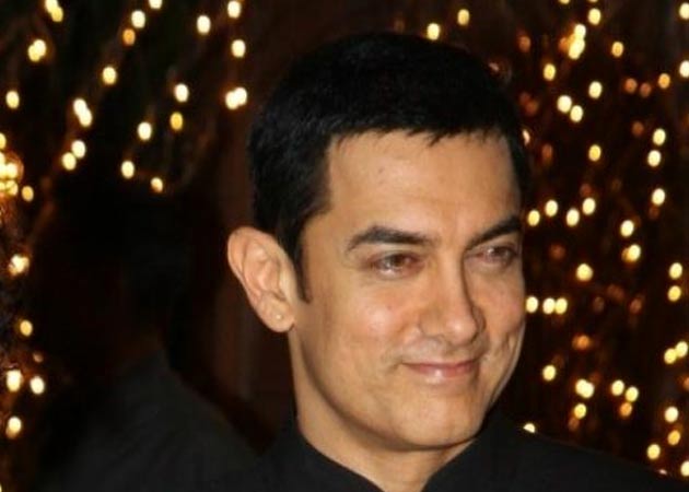 Aamir Khan to begin shoot for <i>Dhoom: 3</i>  soon 