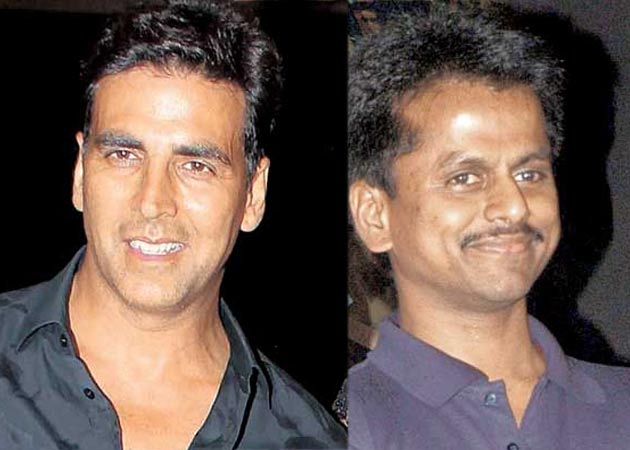 Akshay to work with Ghajini director in <i>Thuppakki</i> remake