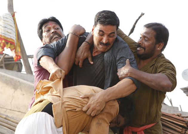 <i>Rowdy Rathore</i> off to a roaring start