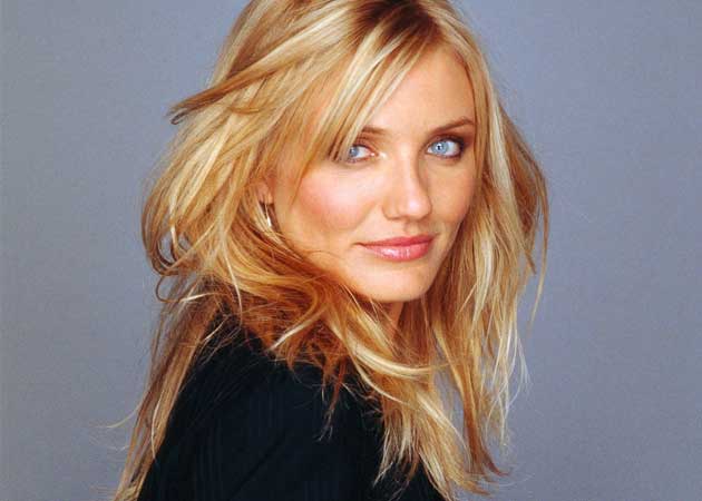Cameron Diaz is writing her first book