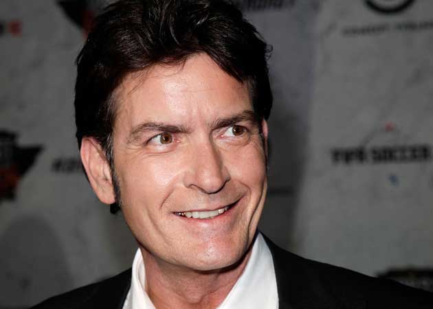 Charlie Sheen has a foot fetish