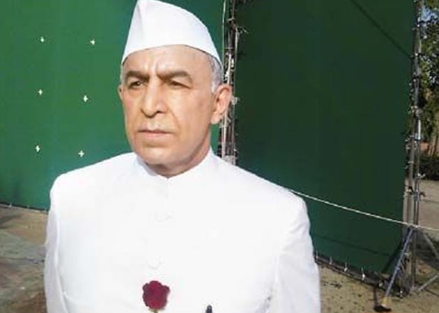 Playing Pandit Nehru in <i>Milkha Bhaag</i> huge responsibility: Dalip Tahil