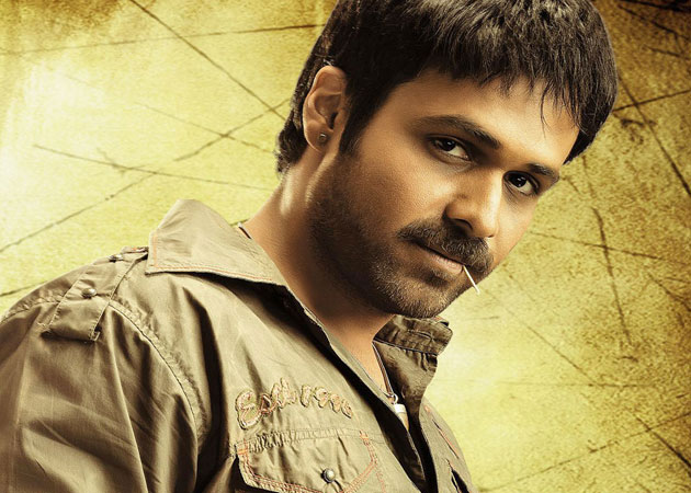 Emraan open to item songs