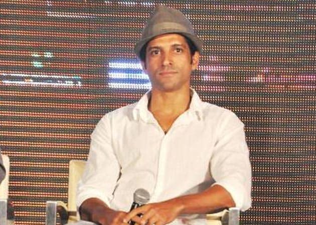 Farhan Akhtar takes time off for family