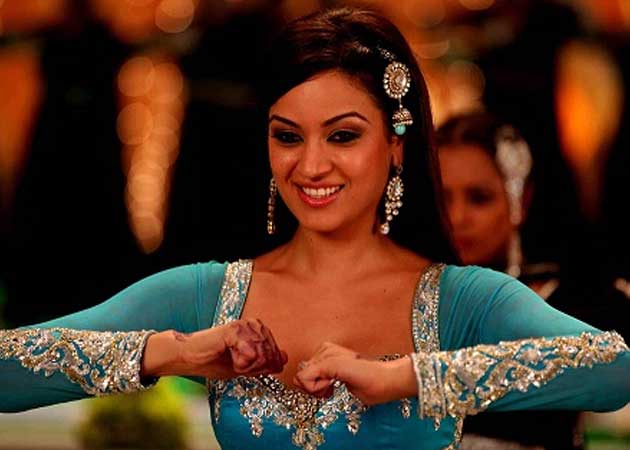 Not easy being an item girl: Maryam Zakaria