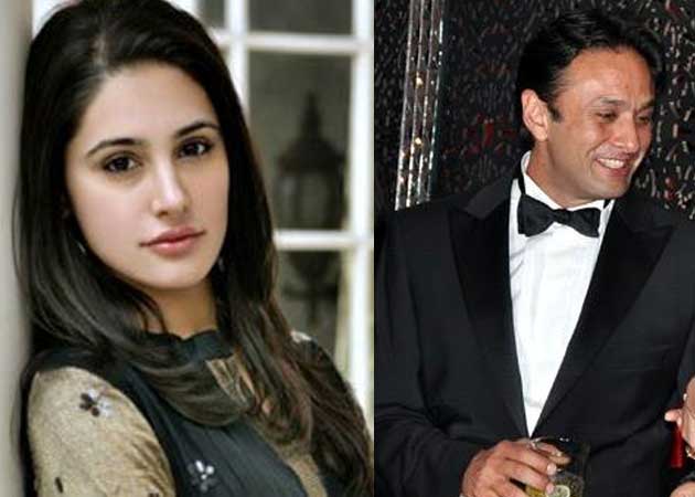 Nargis upset with queries about Ness Wadia