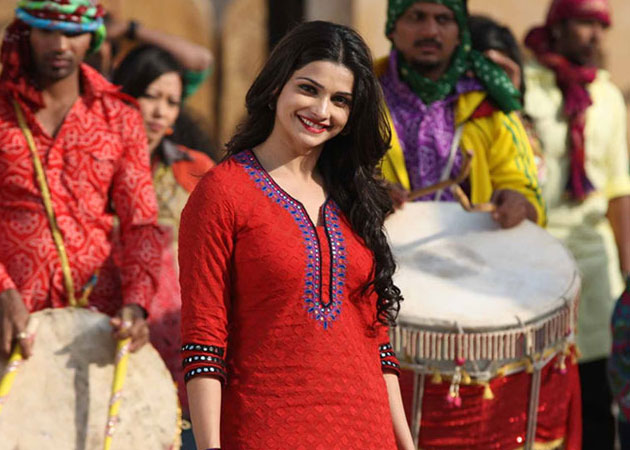 Outsiders are not taken seriously in Bollywood: Prachi Desai