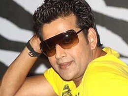 Ravi Kissen in <i>Jhalak Dikhhla Jaa</i> because of daughter Ravi Kissen in <i>Jhalak Dikhhla Jaa</i> because of daughter