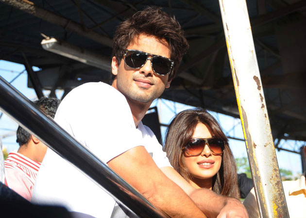 Shahid and Priyanka keep <i>Teri Meri Kahaani</i> on track
