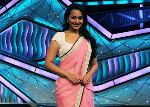 Sonakshi Sinha will be <i>Munni Badnaam</i> at IIFA