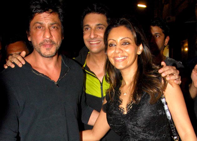 SRK to skip IIFA for family vacation and work