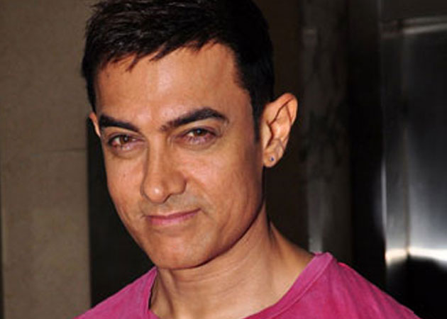 Aamir Khan postpones shoot of <i>Dhoom: 3</i> for sister's birthday 