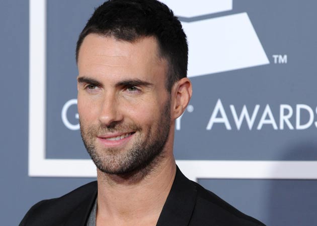 Adam Levine wants to wait longer to become a father 