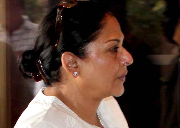 Anju Mahendroo, Rajesh Khanna's ex-girlfriend, attends his prayer meet