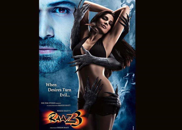 Bipasha Basu is explosive on the first poster of <i>Raaz 3</i>