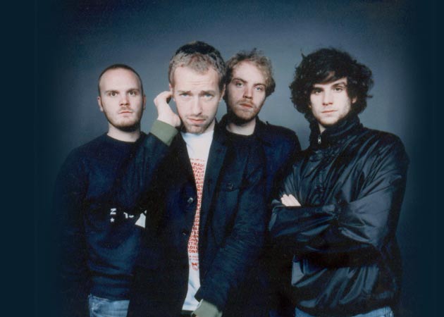 Fans return lost Coldplay camera