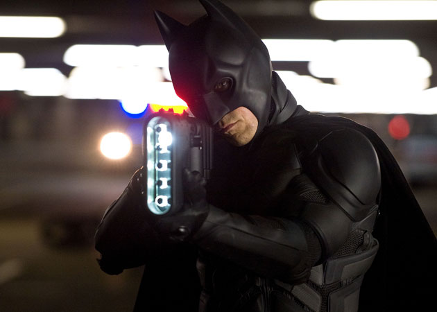 <i>The Dark Knight Rises</i> reportedly earns $160 million in opening weekend 