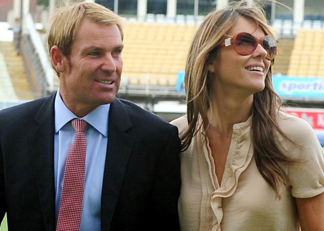 Elizabeth Hurley has made a birthday cake for Shane Warne's daughter