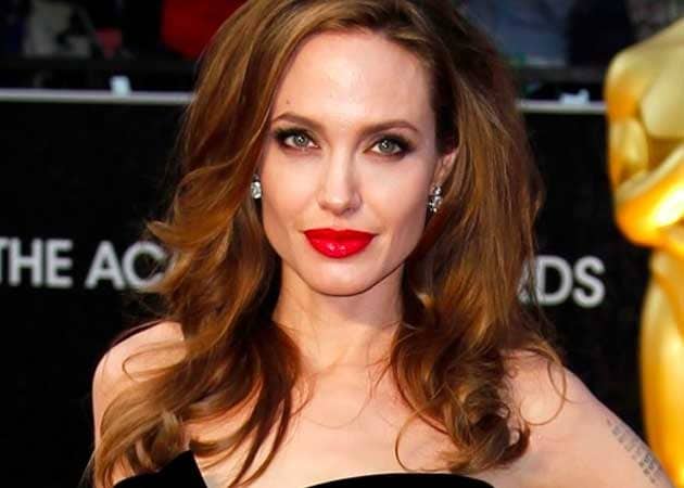 Porno jolie Angelina Jolie