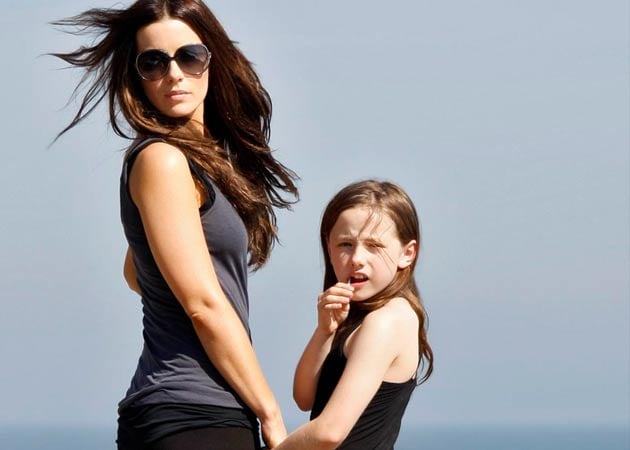 Kate Beckinsale has no "immediate plans" to have a baby