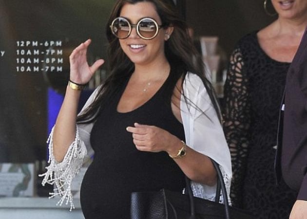 Kourtney Kardashian welcomes baby daughter