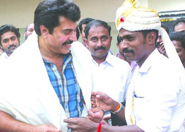 Mammootty meets tribal King of Kovilmala 