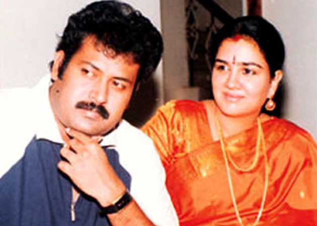 Malayalam actress serves legal notice to ex-husband