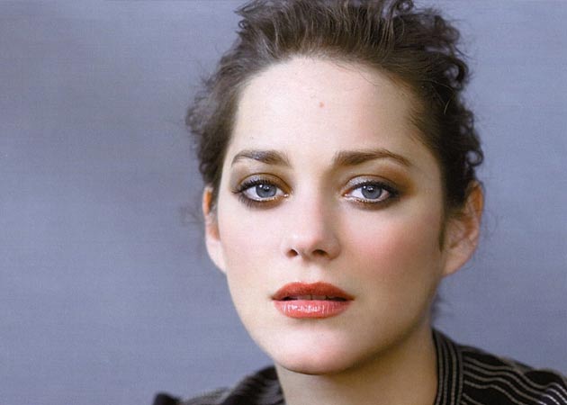 Marion Cotillard was scared of a "mad" whale