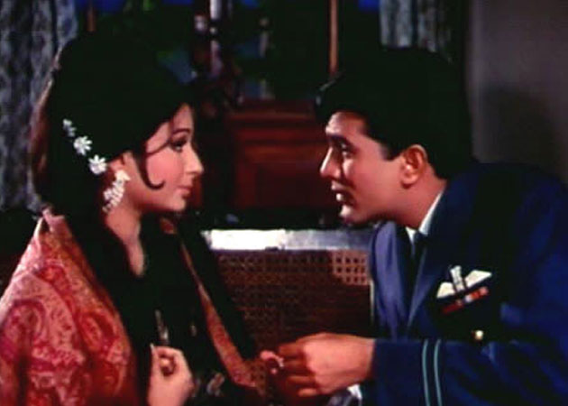 Rajesh Khanna's <i>Aradhana</i> to be remade as modern day <i>Top Gun</i>