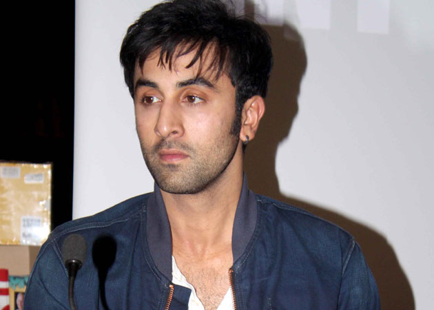 Glum-faced Ranbir Kapoor disappoints fans 