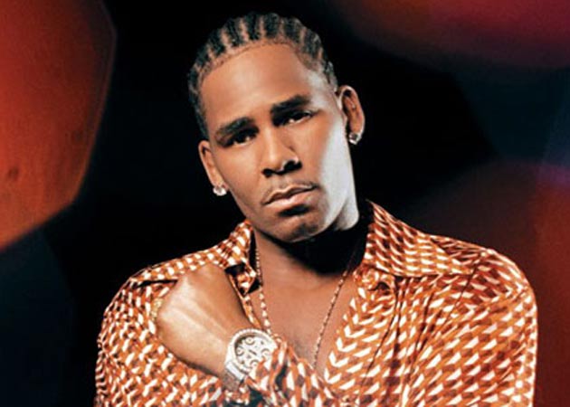 R. Kelly blames <i>The Notebook</i> for divorce