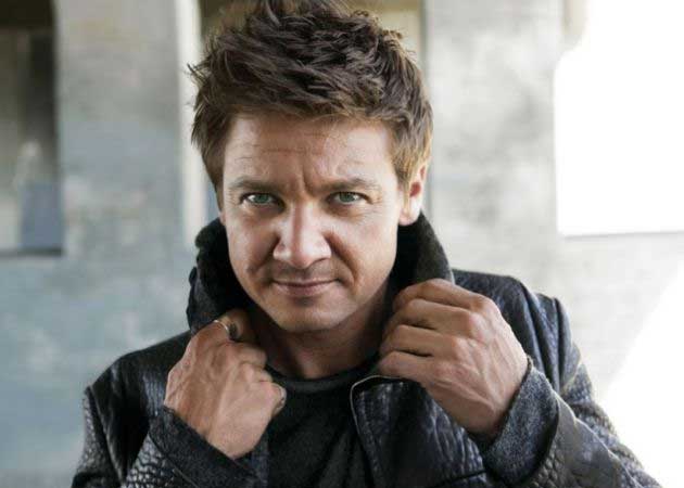 Jeremy Renner is "married" to his career