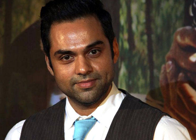 Abhay Deol happy with response to <i>Chakravyuh</i> first look