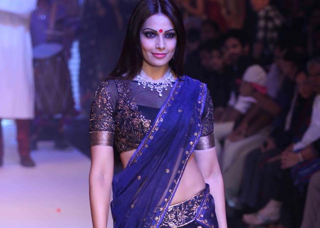 An actor's life is very sad: Bipasha Basu