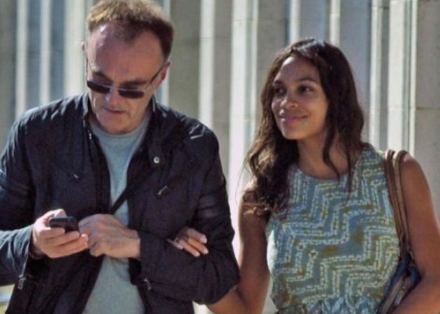 Danny Boyle dating Rosario Dawson?