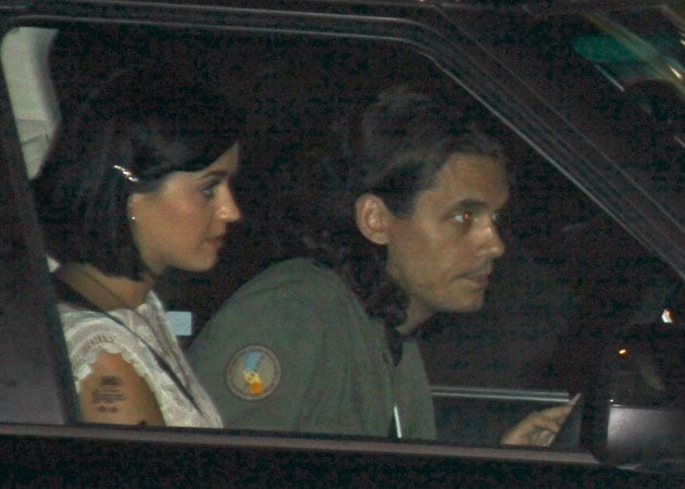 Katy Perry and John Mayer enjoy a deluxe dinner date