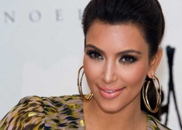 Kim Kardashian slams "false advertising" that uses her image 