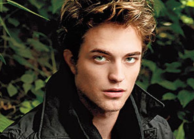 Robert Pattinson had an "amazing time" drinking with friends at the weekend