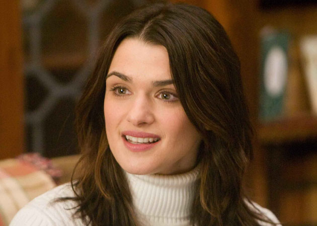 Rachel Weisz has "countless flaws"