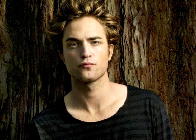 Robert Pattinson to play Lawrence Of Arabia