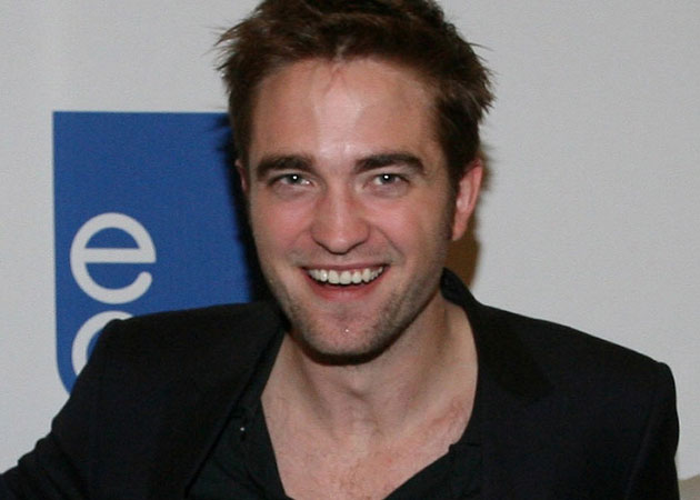 Robert Pattinson might skip <i>Cosmopolis</i> press conference