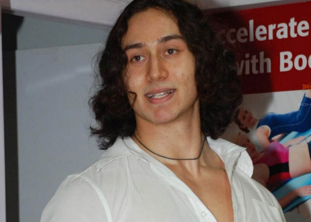 Tiger Shroff to make his Bollywood debut with <i>Heropanti</i>