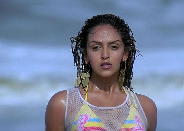 No <i>Dhoom</i> for me now, only respectable roles: Esha Deol