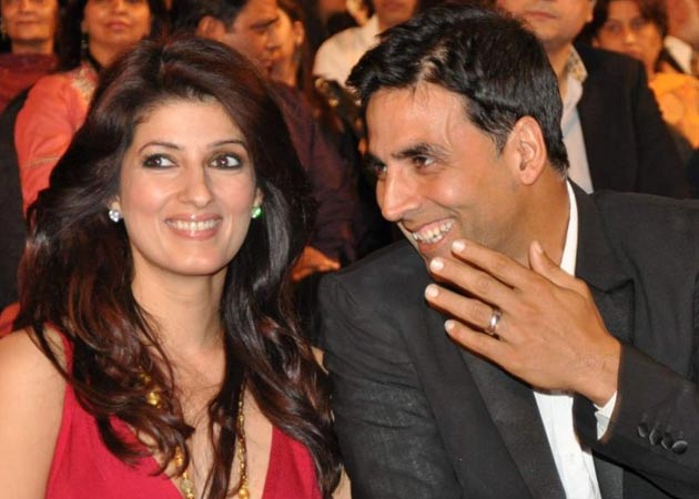 Akshay Kumar gets emotional after holding newborn daughter