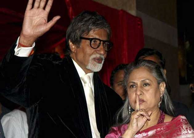 Having wife Jaya on set makes Amitabh Bachchan self-conscious