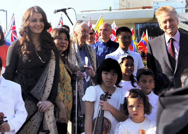 Aishwarya, Michael Douglas at UN to mark International Day of Peace